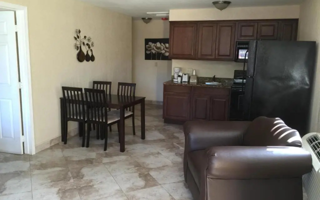 2 Bedrooms Suite