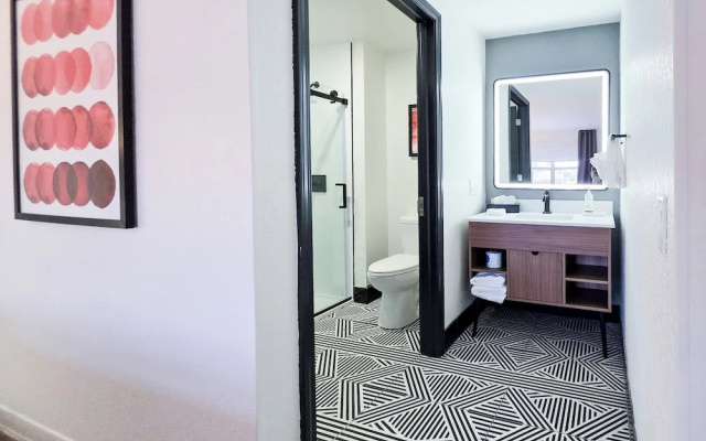 Double Suite