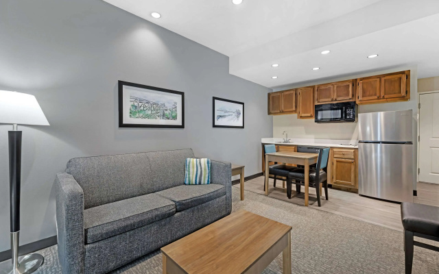 Double Suite