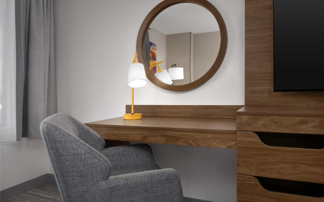 1 Bedroom Suite with balcony