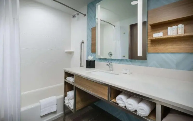 Standard Sextuple room