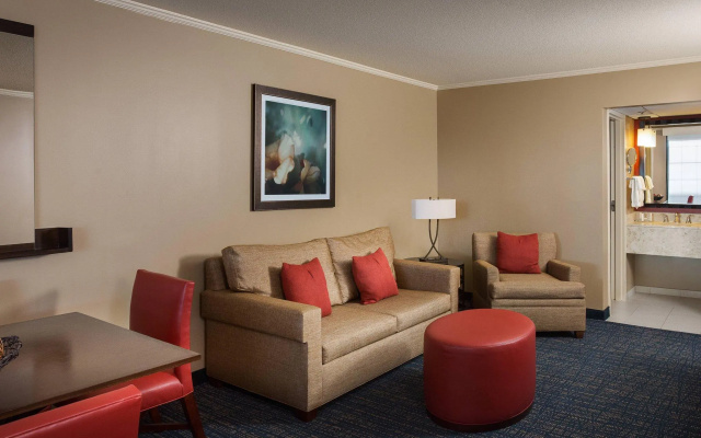 2 Bedrooms Double Suite