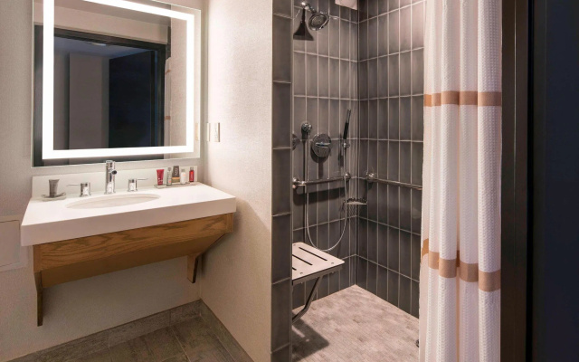 Standard Double room with bay view