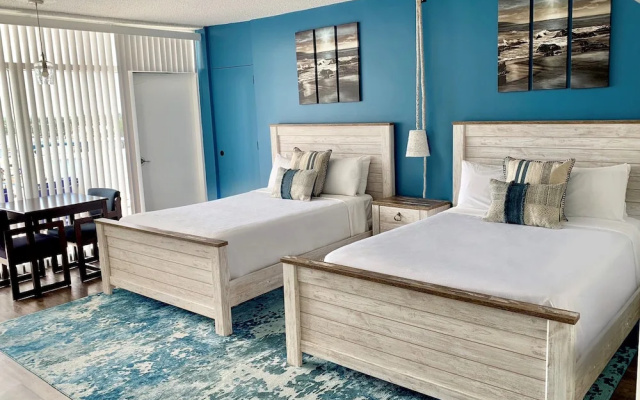 Premier Quadruple room with balcony