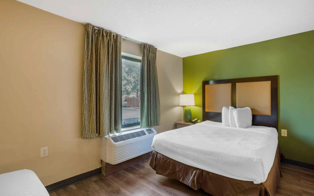 Quadruple Suite