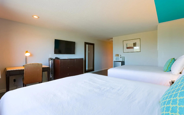 Standard Quadruple room with river view