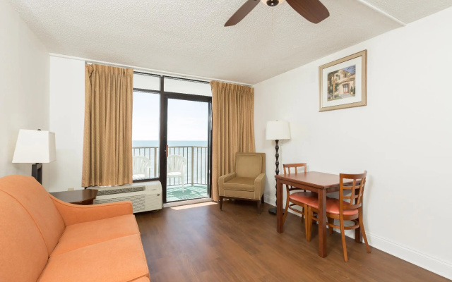 1 Bedroom Suite oceanfront