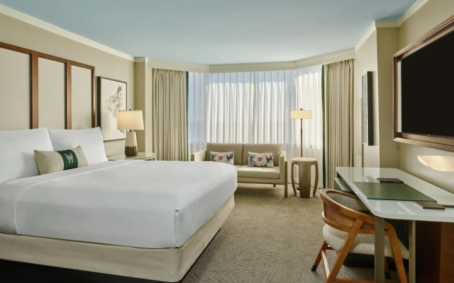 Grand room