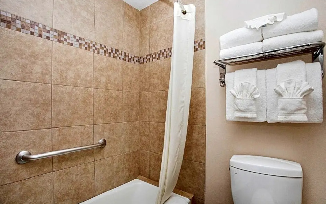 2 Bedrooms Sextuple Family Suite