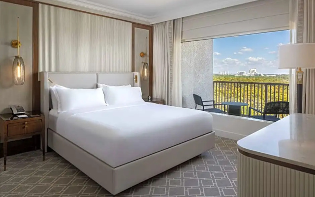 1 Bedroom Deluxe Accessible Double Suite
