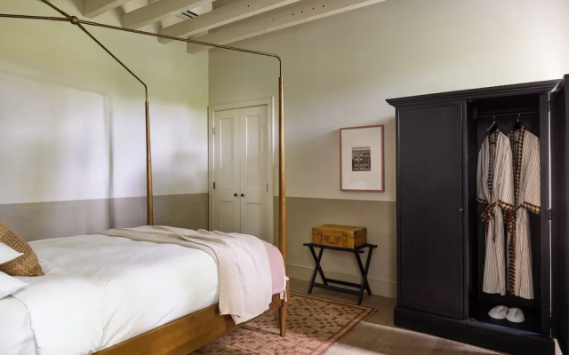 1 Bedroom Suite