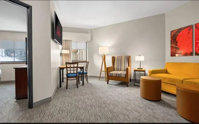 2 Bedrooms Suite