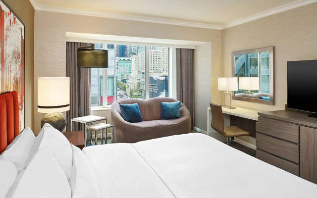 Double room with city view
