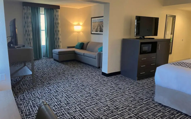 Double Studio Suite