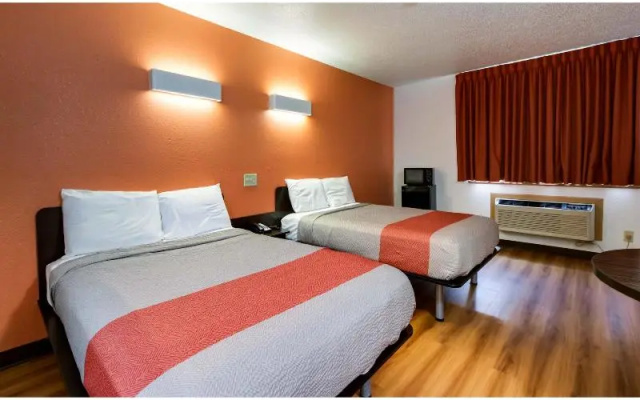 1 Bedroom Standard Quadruple room