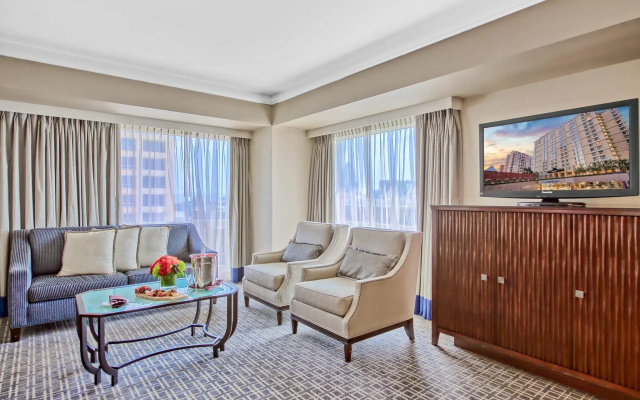 Executive Double Suite