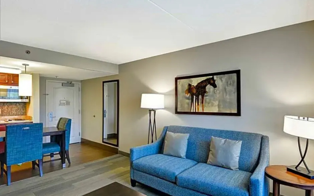 2 Bedrooms Sextuple Suite