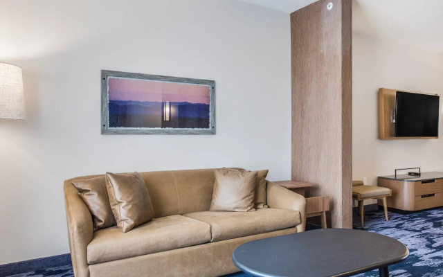 Quadruple Suite