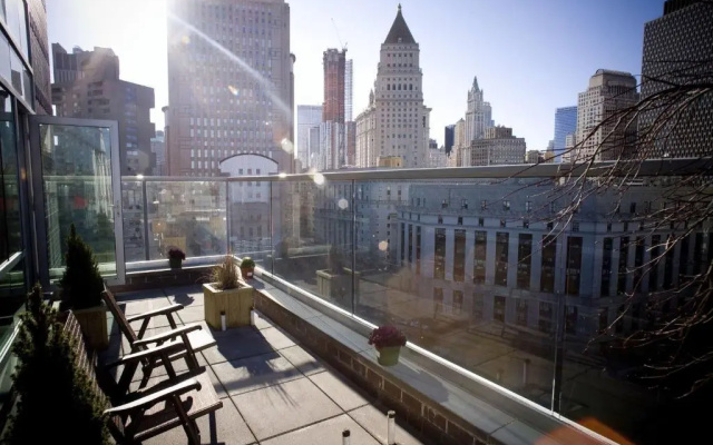 Deluxe Double Suite with balcony and with city view