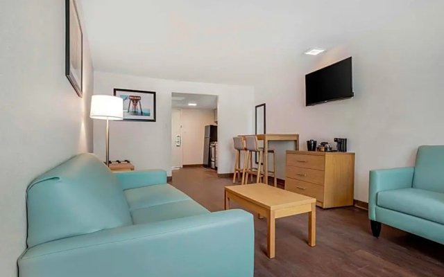 2 Bedrooms Double Suite