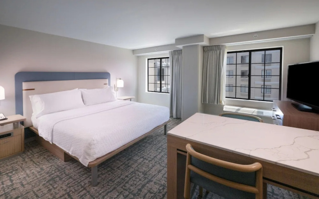 Deluxe Efficiency Double Suite