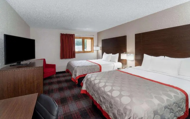 Standard Quadruple room with balcony