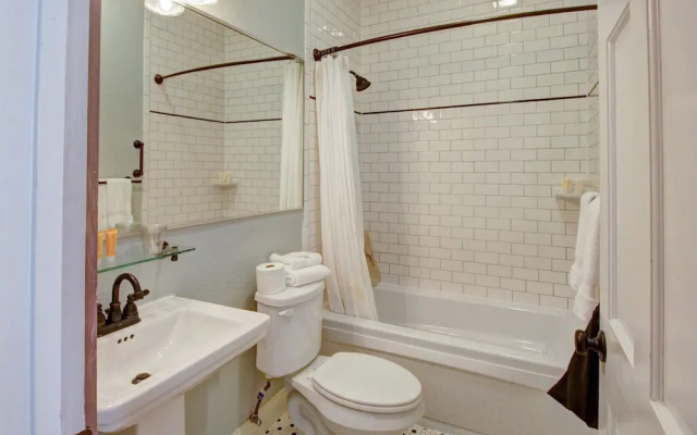 Double Cottage