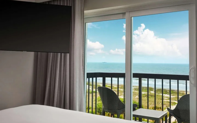 Suite with balcony