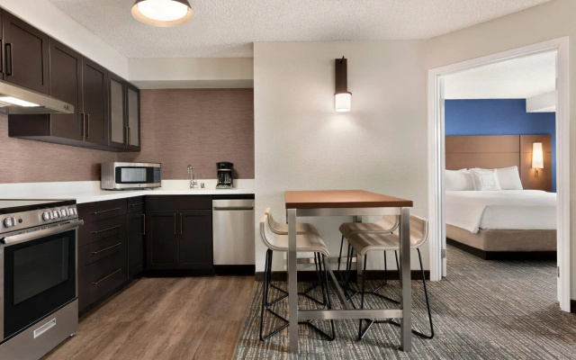 2 Bedrooms Suite