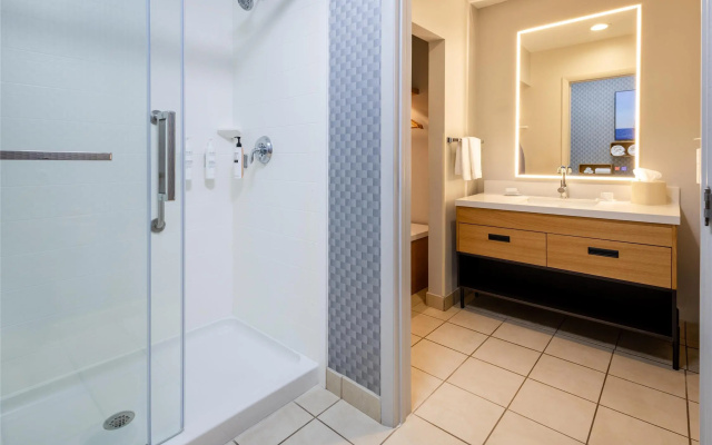 Double Suite