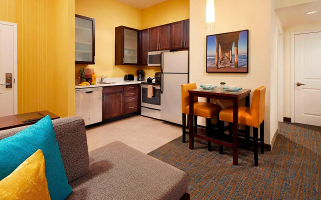 1 Bedroom Executive Double Suite
