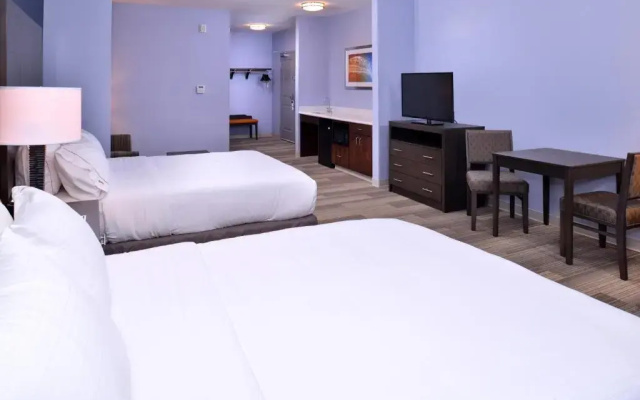 Twin Suite