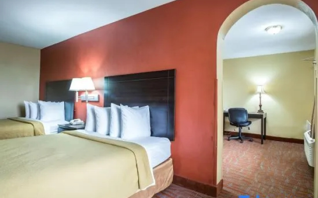 Quadruple Suite
