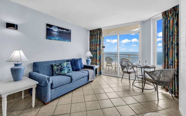 Standard Double room with balcony and with ocean view