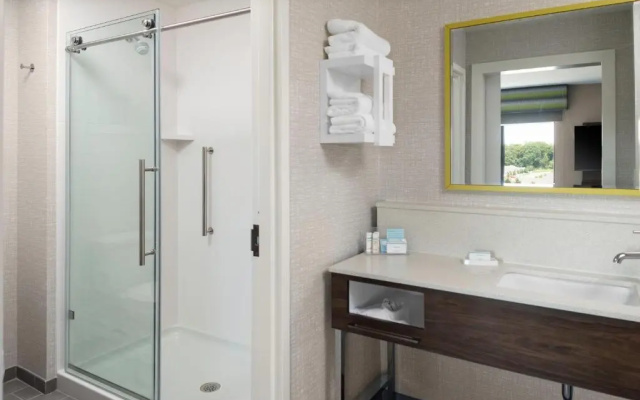 Quadruple Suite