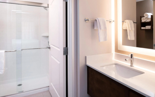 1 Bedroom Double Suite