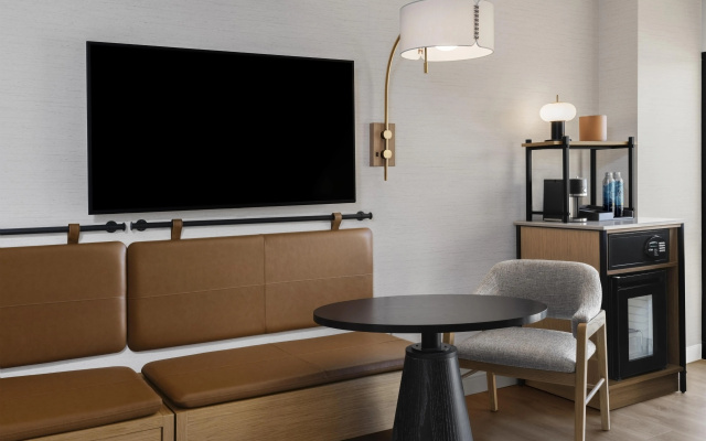 1 Bedroom Double Suite
