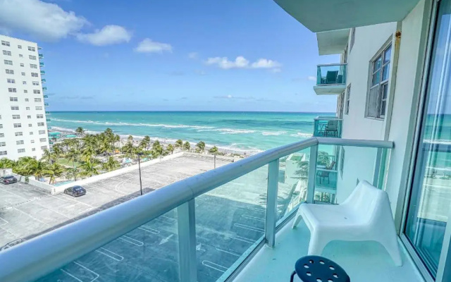 1 Bedroom Deluxe Apartment with ocean view