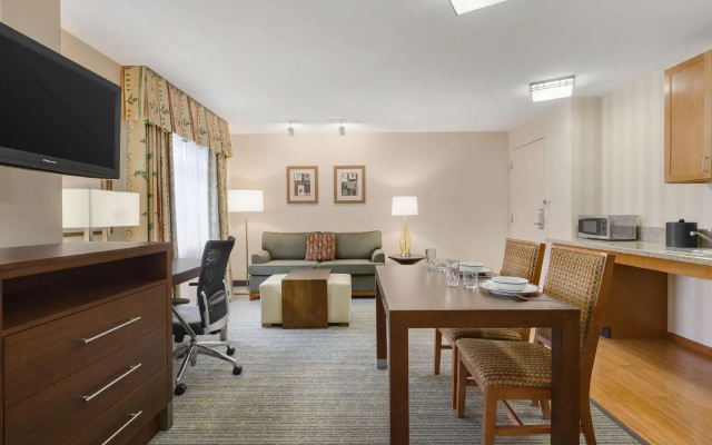 Double Suite