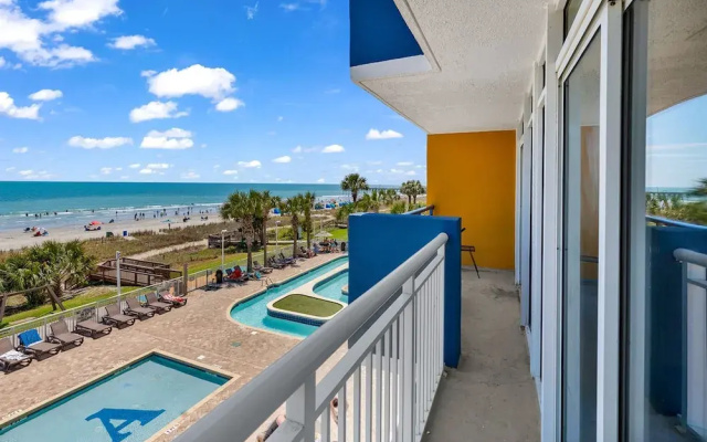 2 Bedrooms Standard room with balcony and beachfront