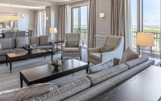 1 Bedroom Double Suite with golf view