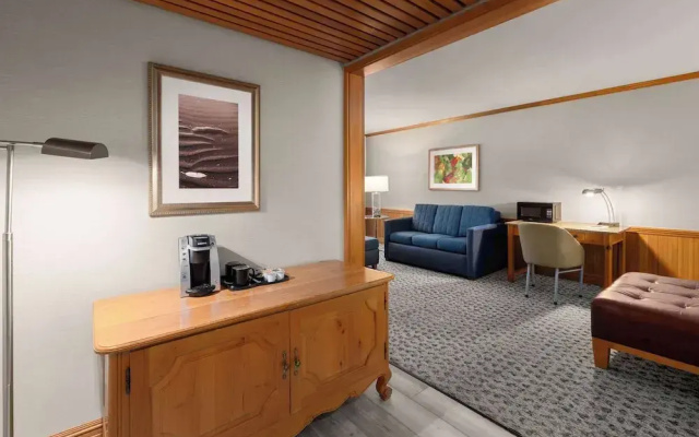 Double Junior Suite with water view