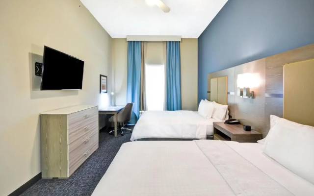1 Bedroom Quadruple Suite