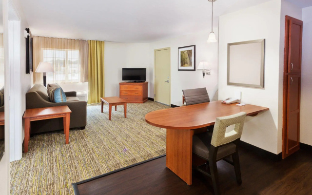 1 Bedroom Double Suite