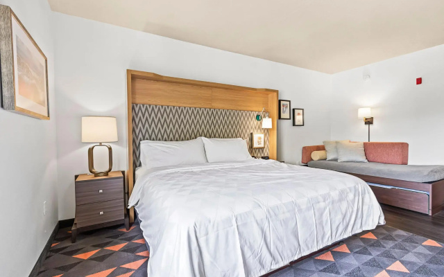 Double Suite