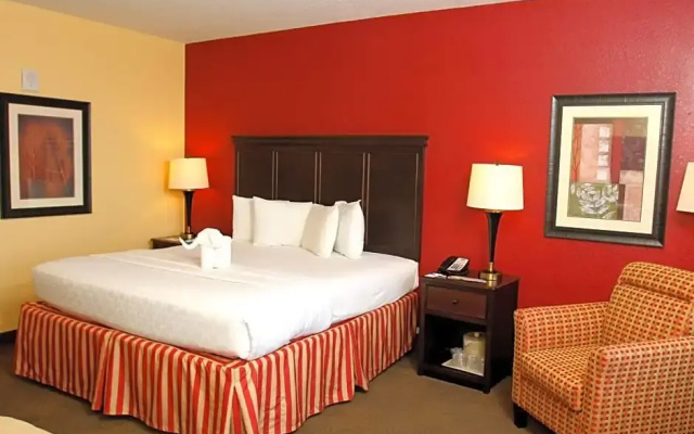 Standard Double room with partial view