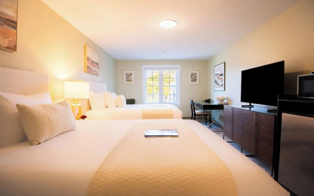Deluxe Quadruple room