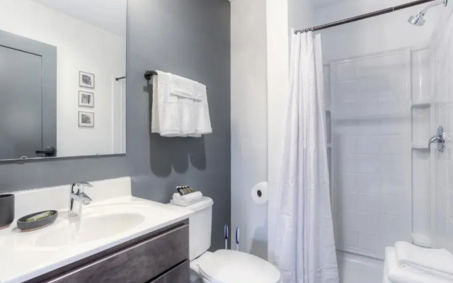 2 Bedrooms Double Apartment