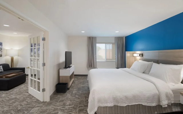 1 Bedroom Suite