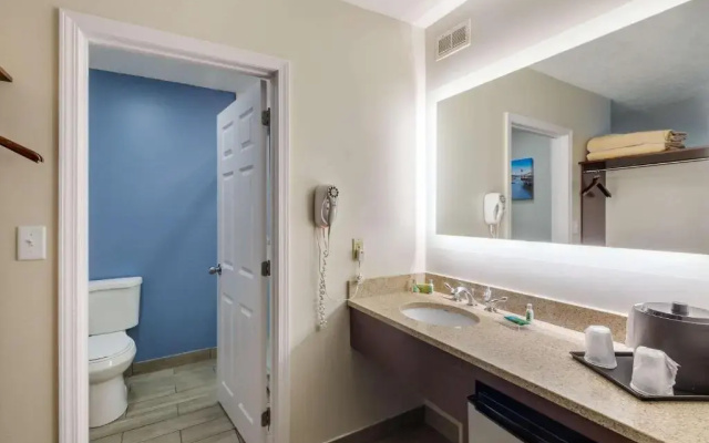 Standard room with water view